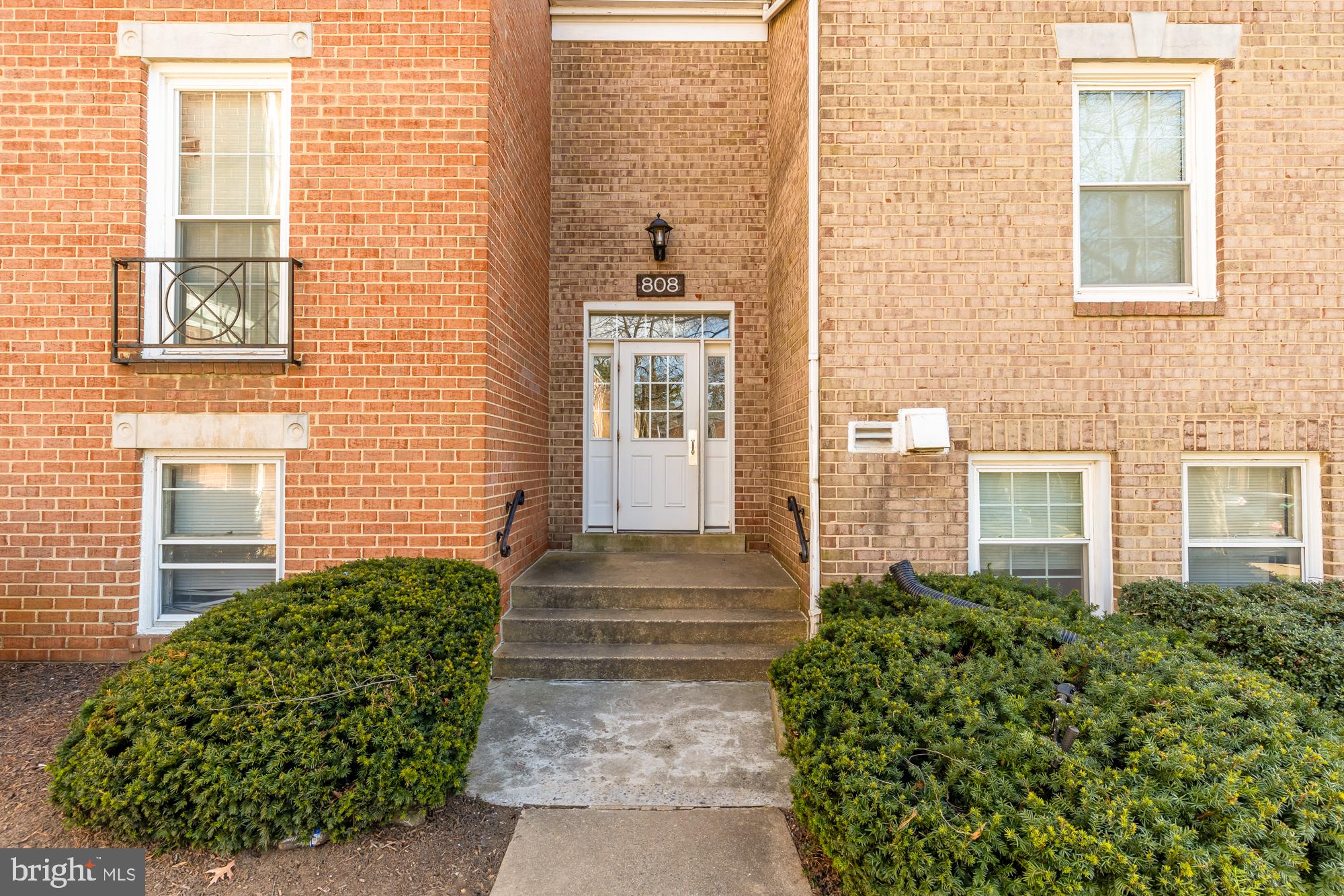 808 Quince Orchard Blvd #201