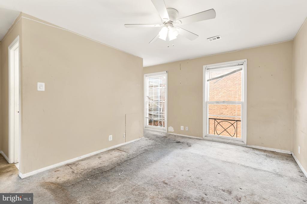 808 Quince Orchard Blvd #201