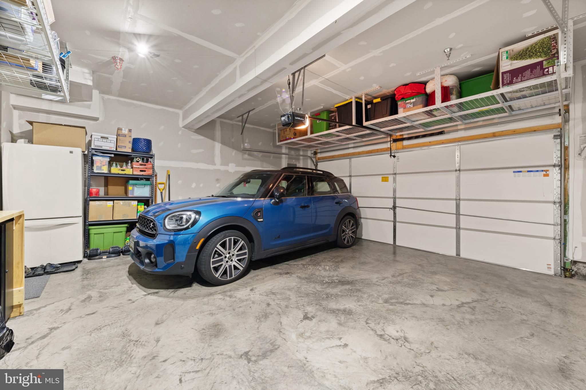 135 KLEE ALLEY