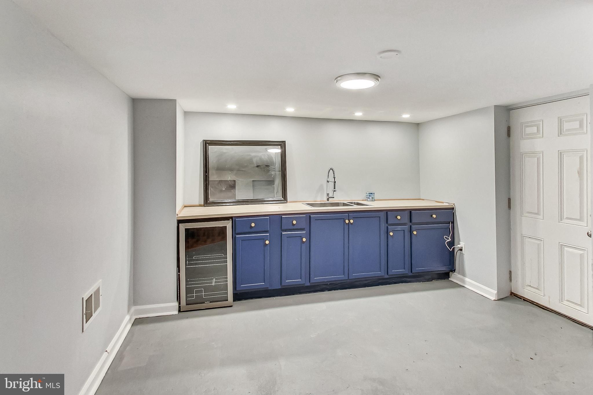 4600 TUCKERMAN STREET