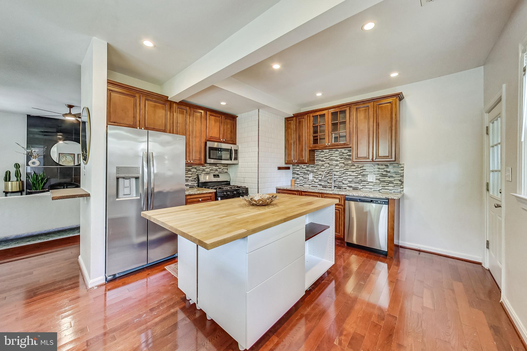 4600 TUCKERMAN STREET