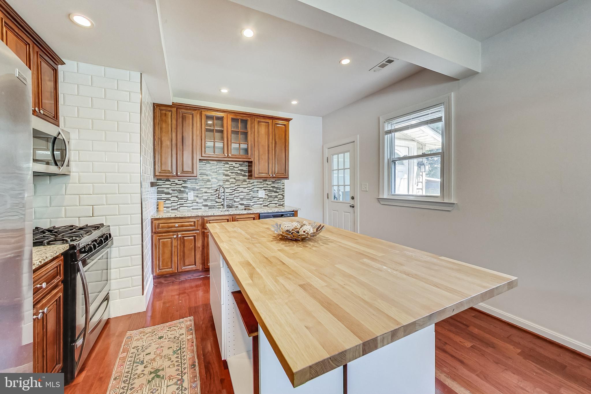 4600 TUCKERMAN STREET