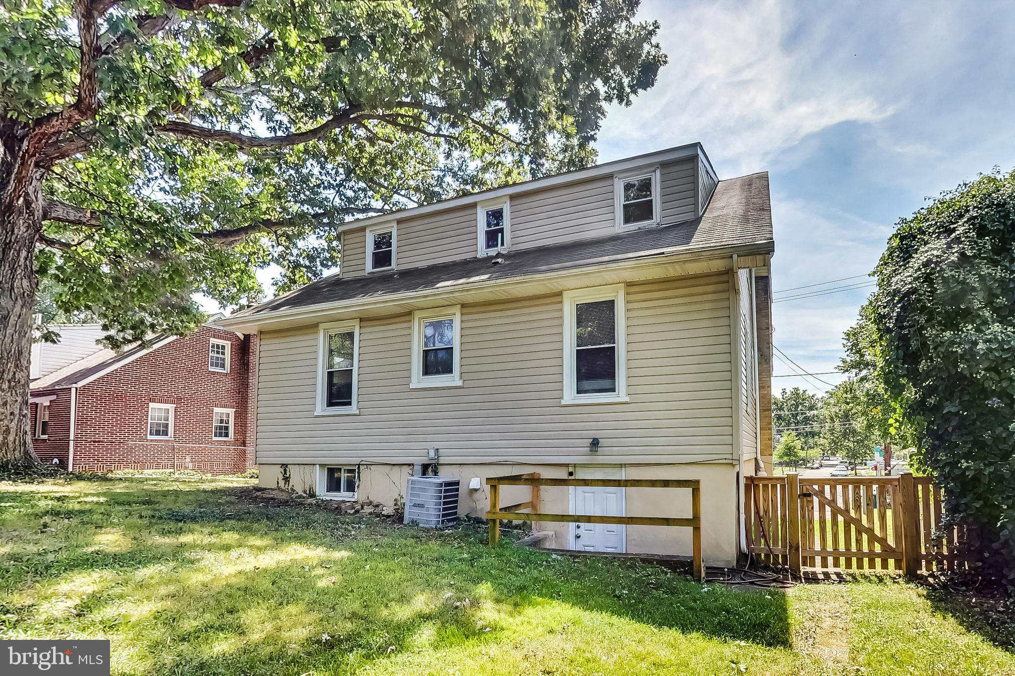 4600 TUCKERMAN STREET