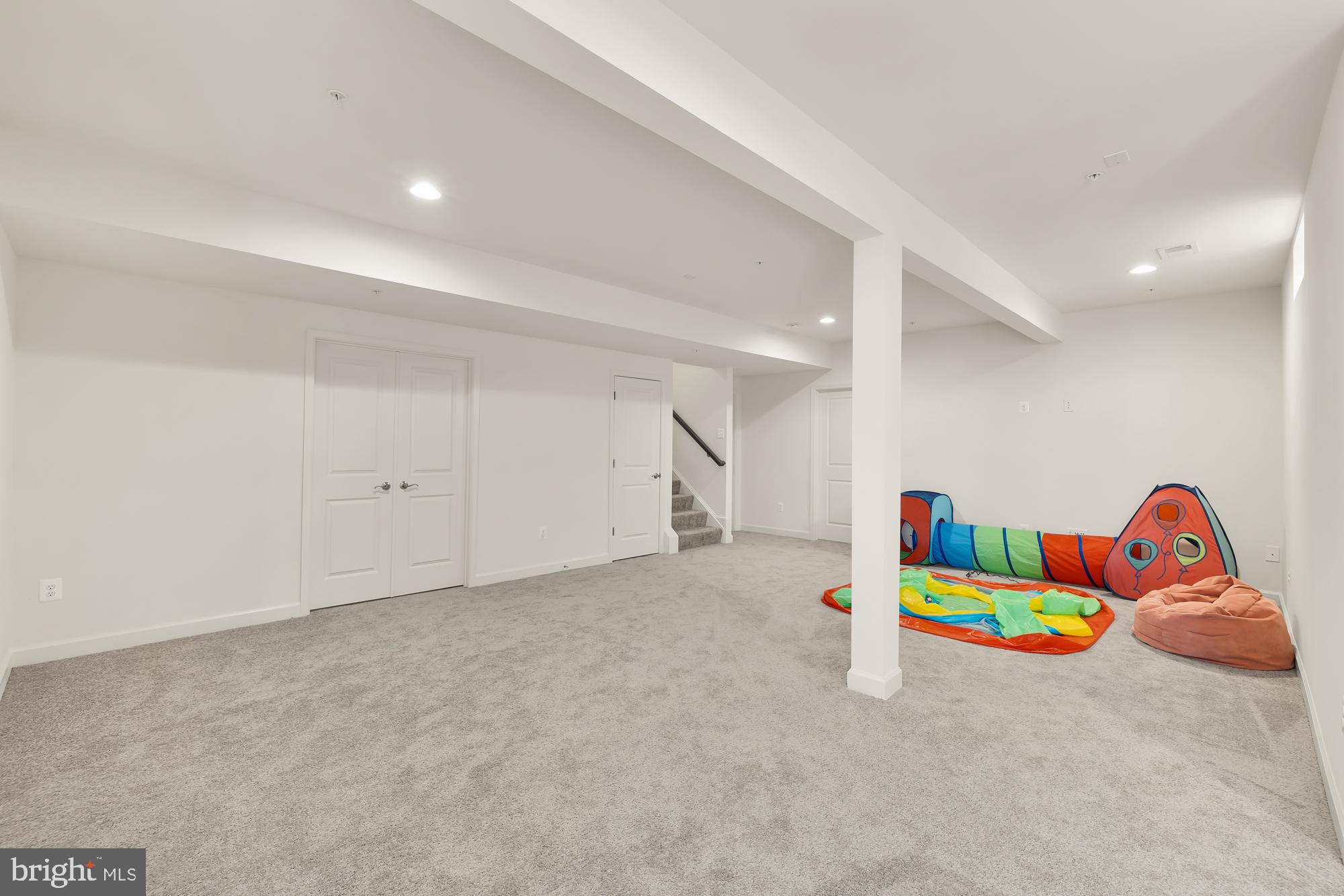 11108 King Gallahan Ct