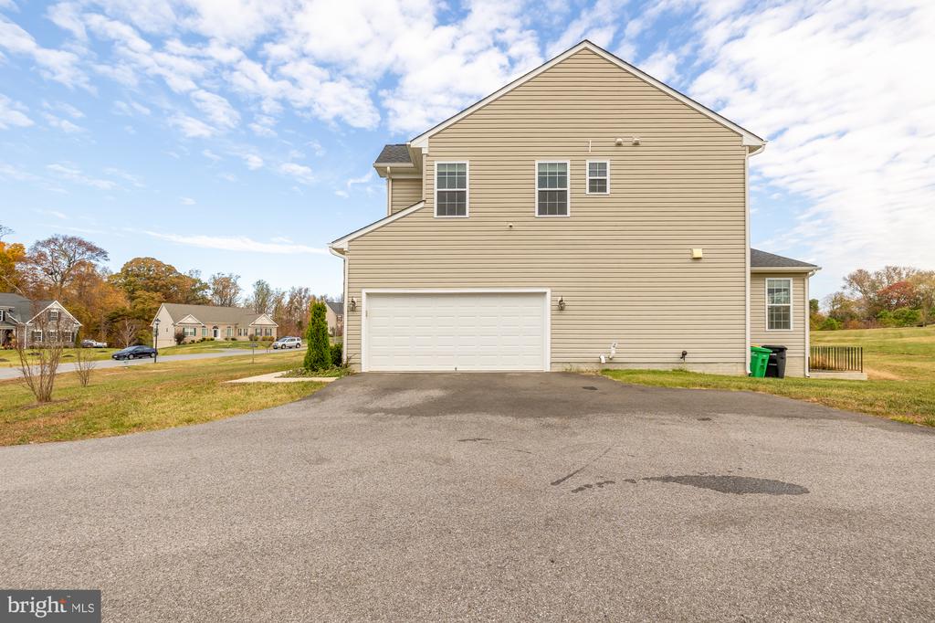 11108 King Gallahan Ct