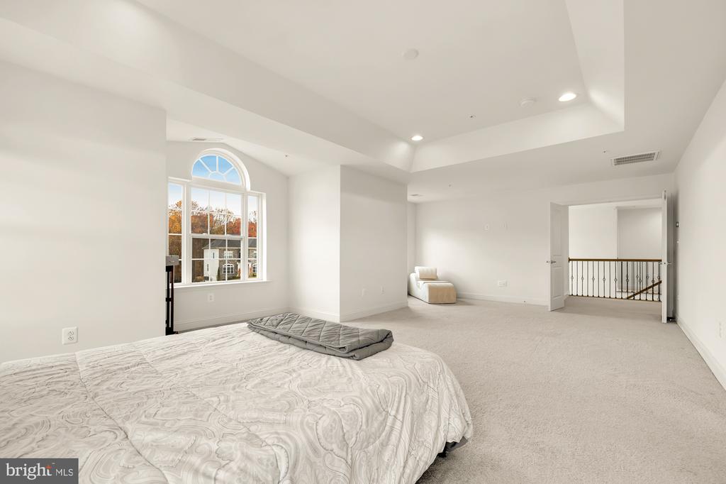 11108 King Gallahan Ct