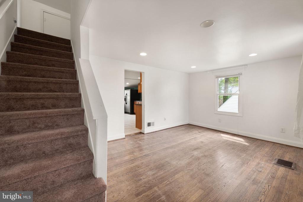 5423 Tilden Rd