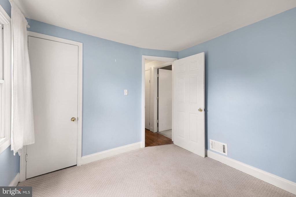 5423 Tilden Rd