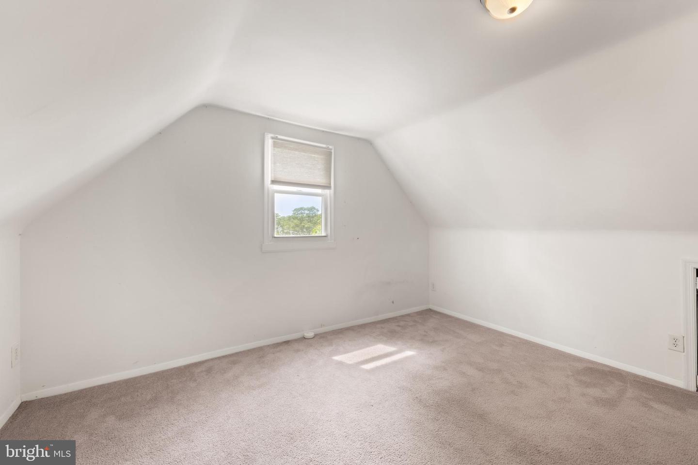 5423 Tilden Rd