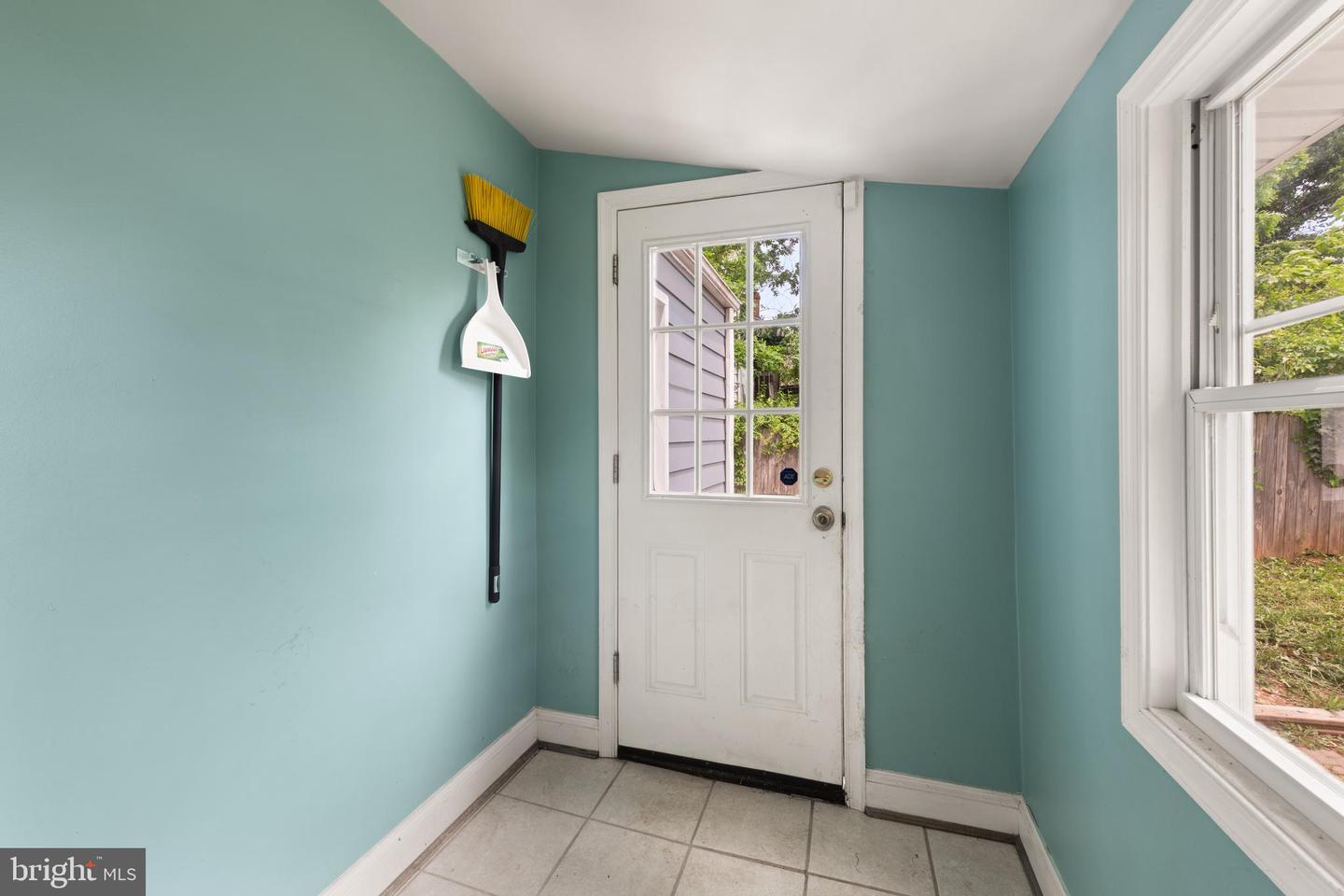 5423 Tilden Rd