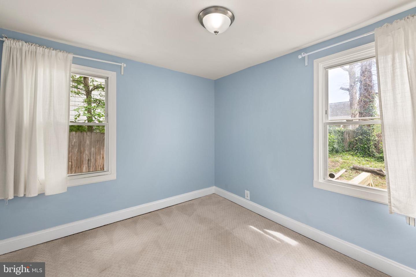 5423 Tilden Rd