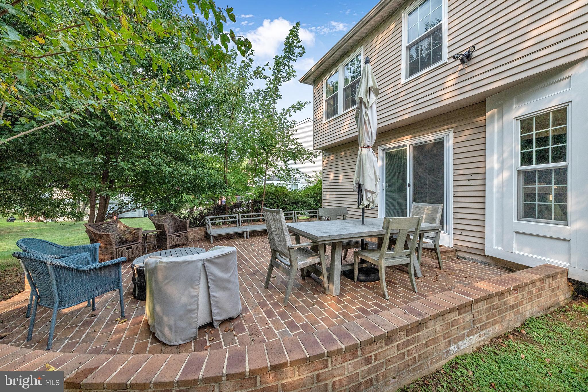 1006 WINGED FOOT DRIVE
