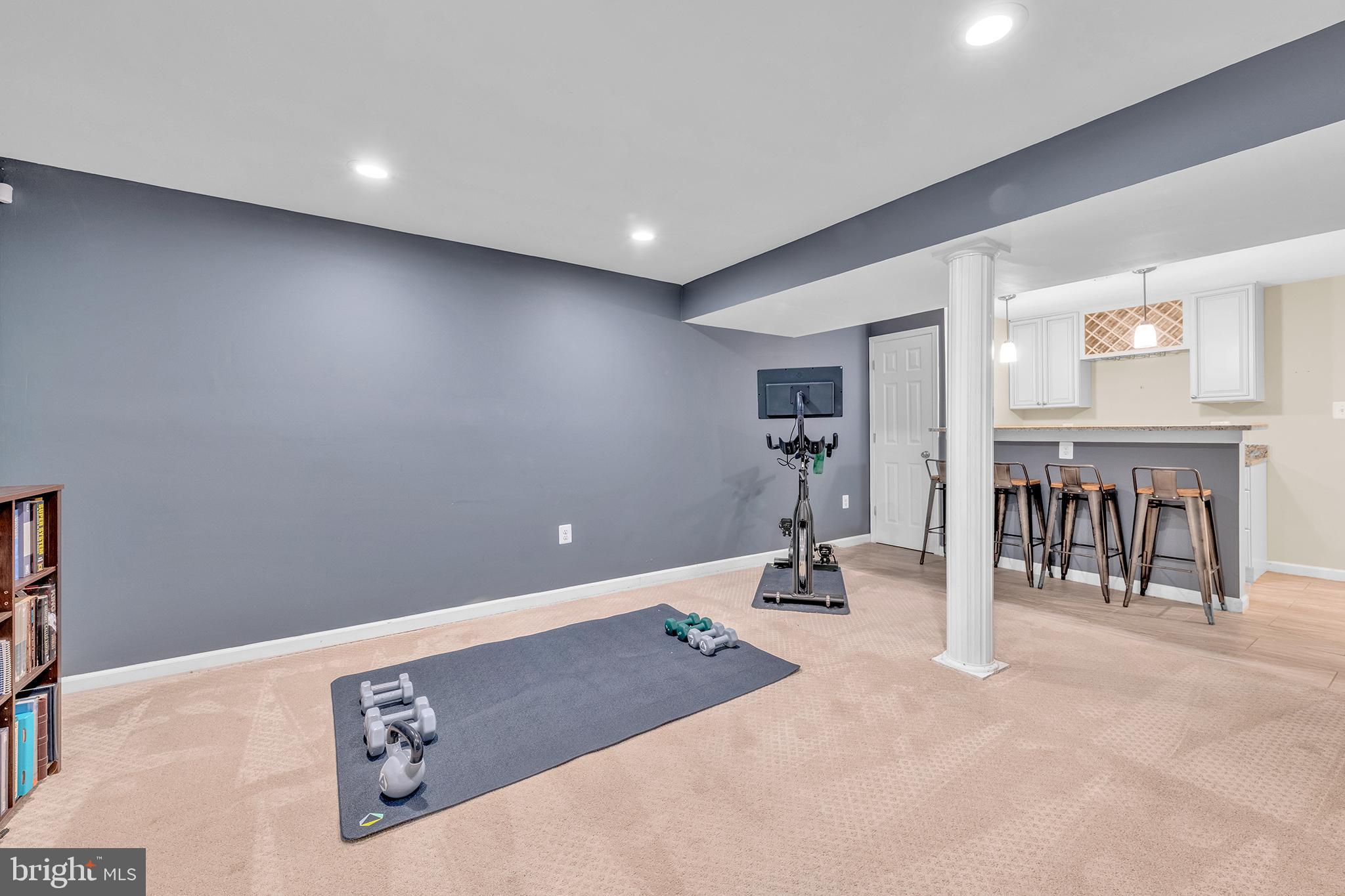 1006 WINGED FOOT DRIVE