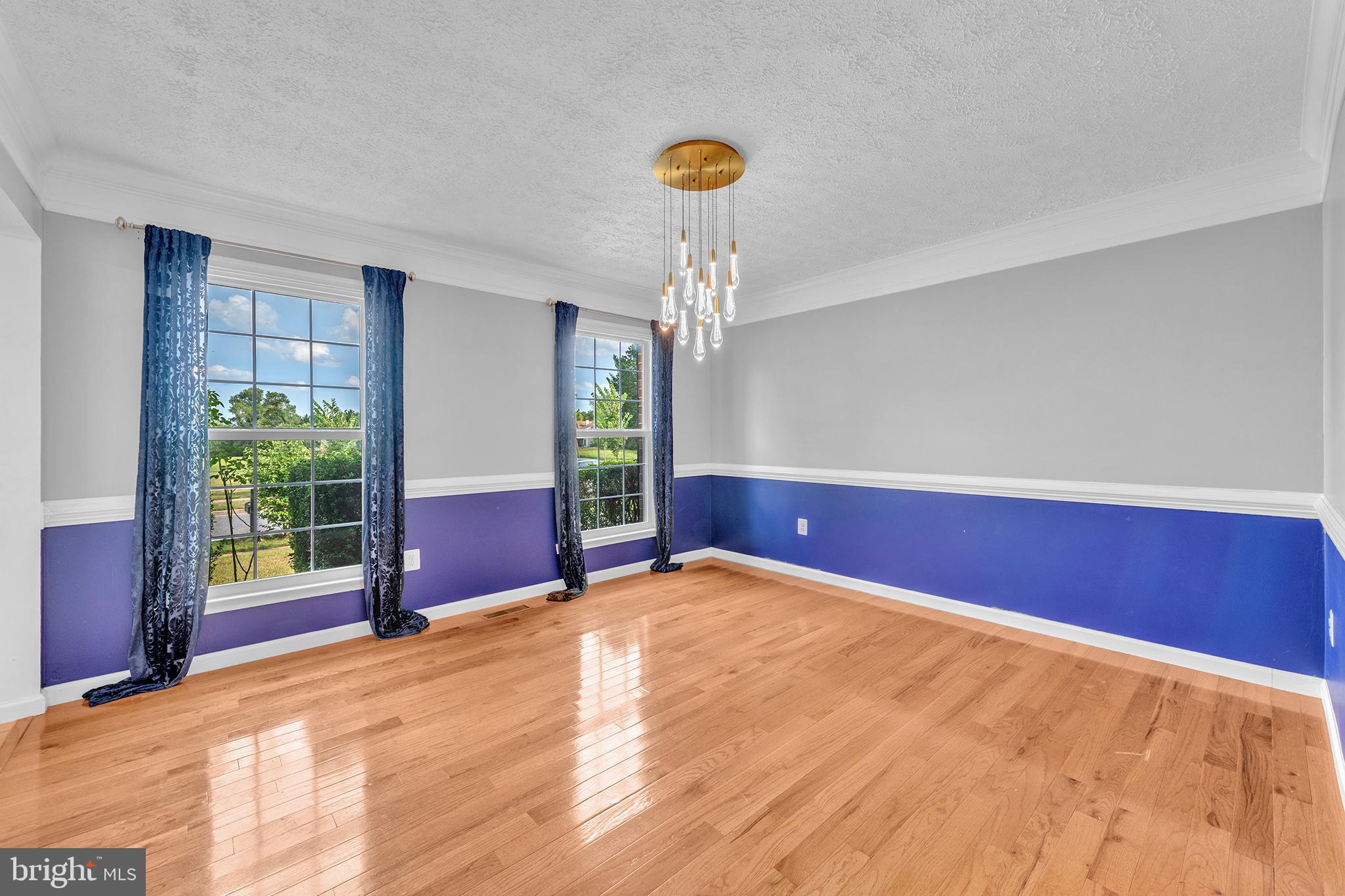 1006 WINGED FOOT DRIVE