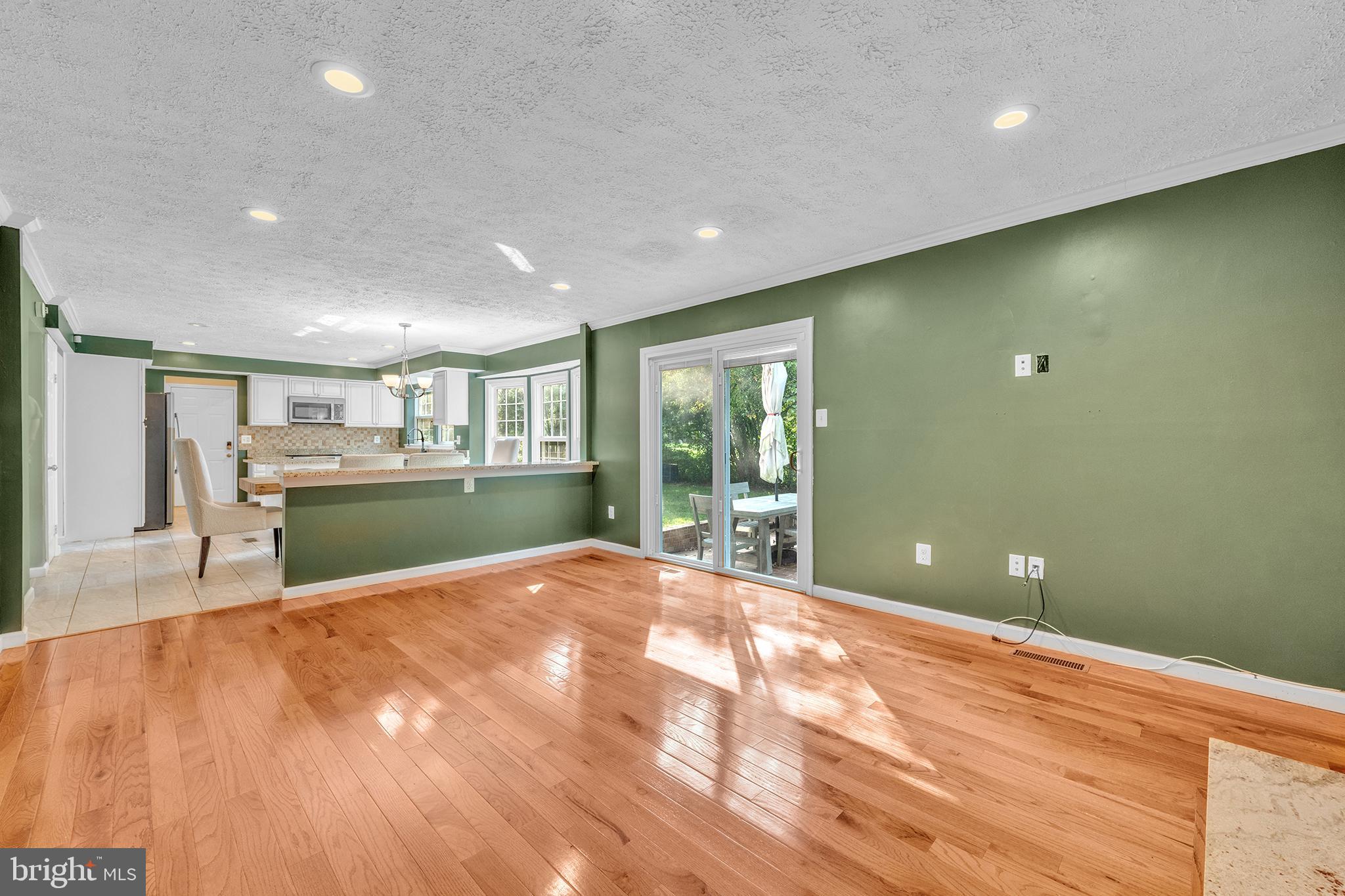 1006 WINGED FOOT DRIVE