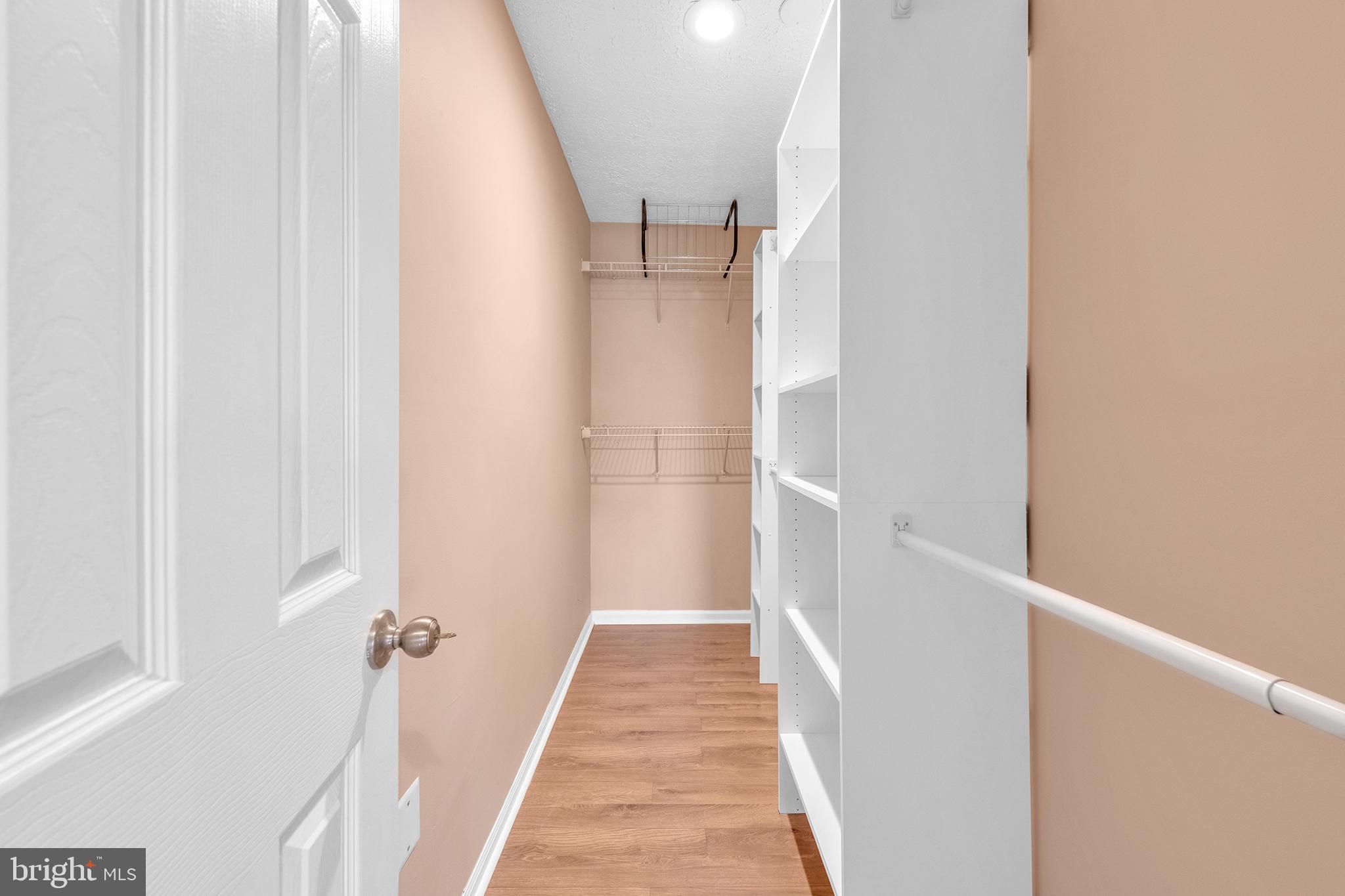 1006 WINGED FOOT DRIVE