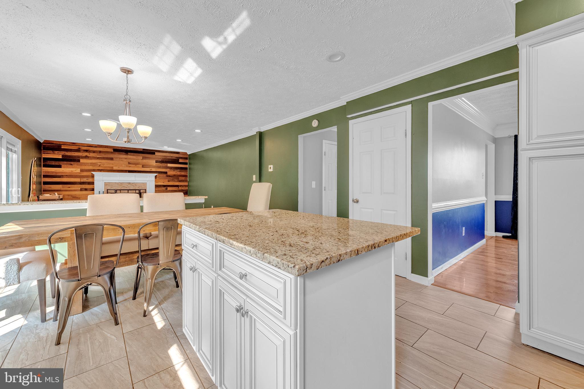 1006 WINGED FOOT DRIVE