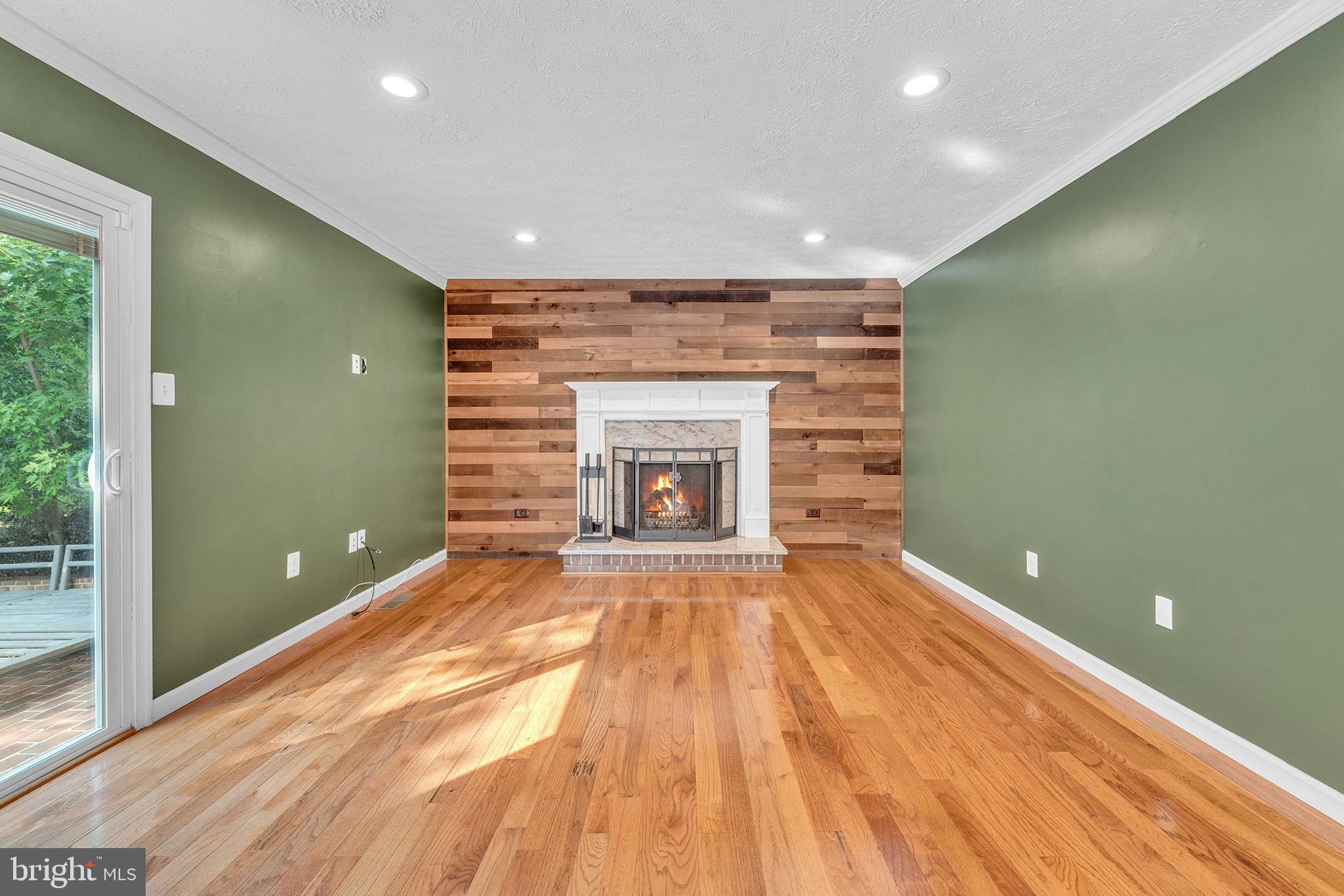 1006 WINGED FOOT DRIVE