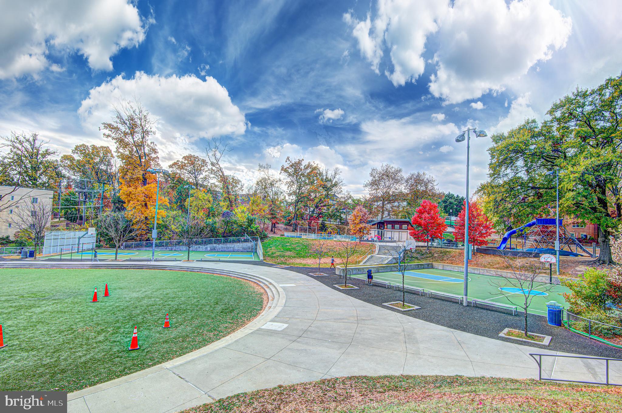 1276 N Wayne STREET Unit: 1001