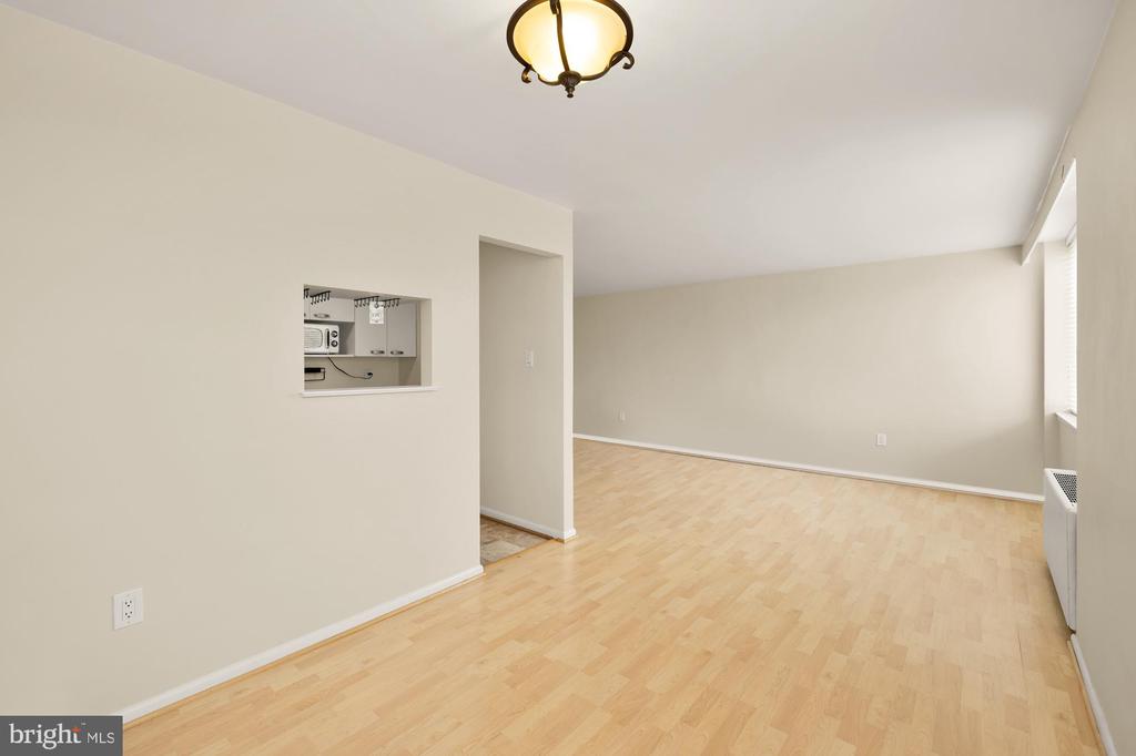 4390 LORCOM LANE 503