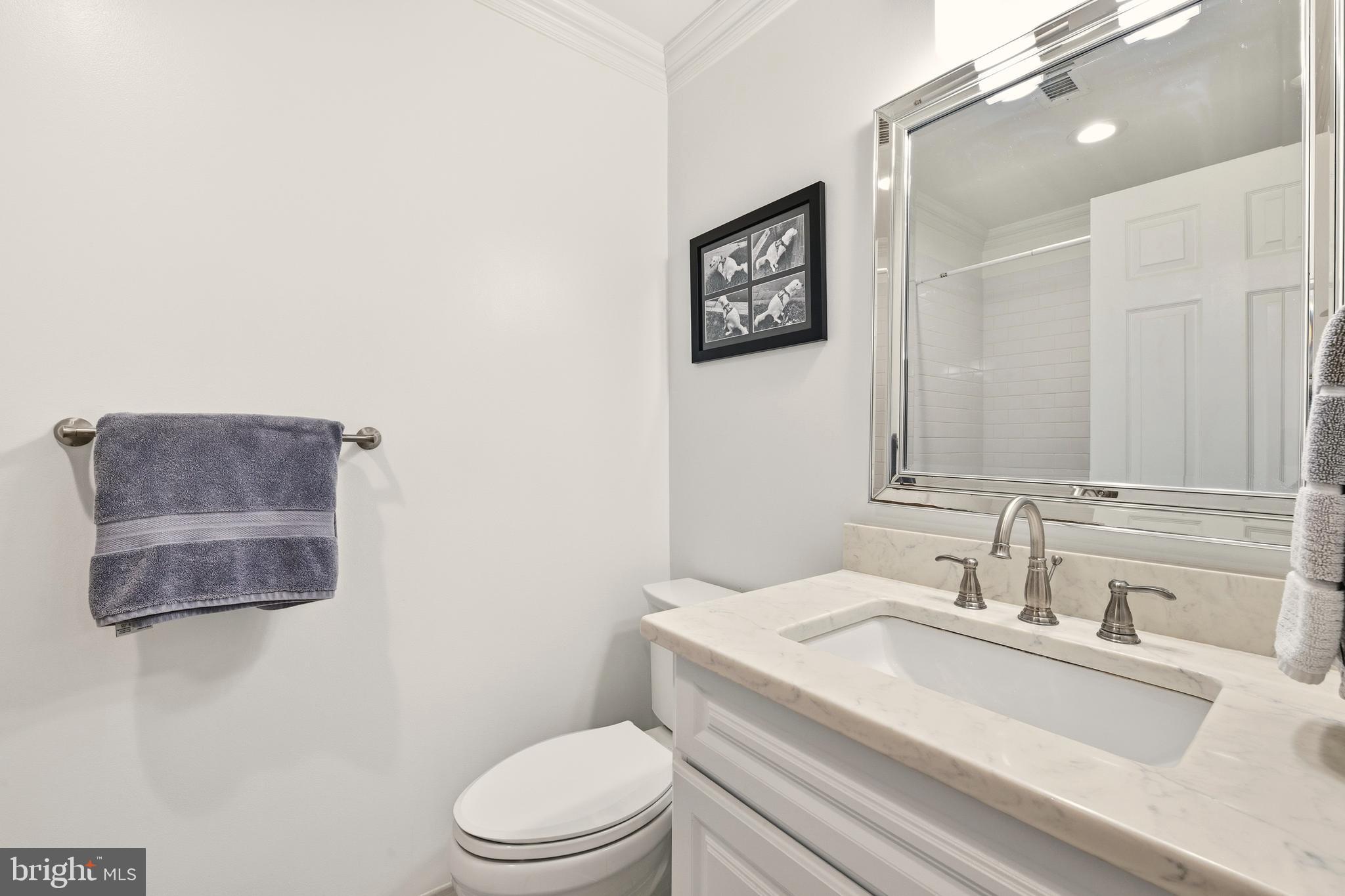 1035 N STAFFORD STREET