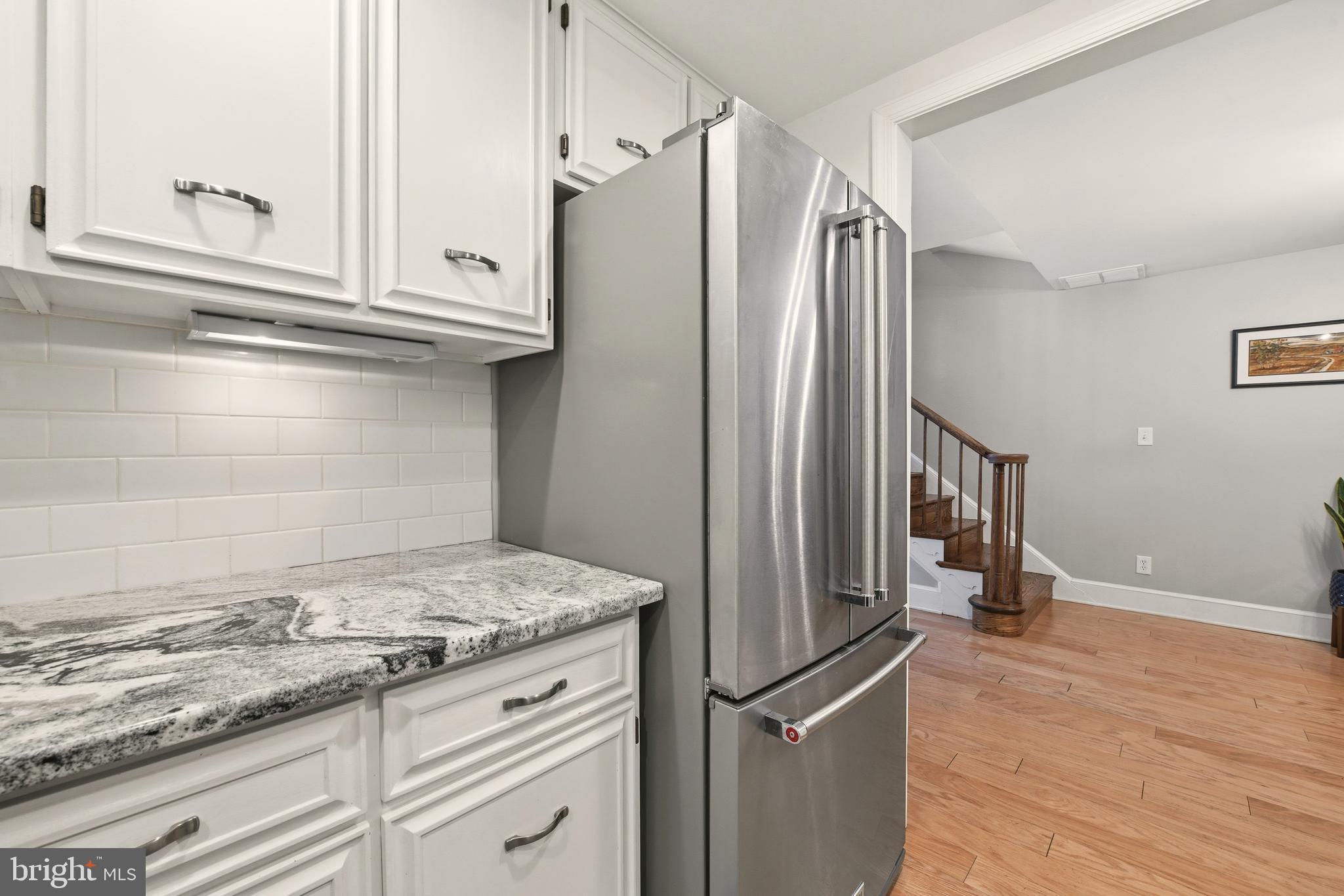 1035 N STAFFORD STREET