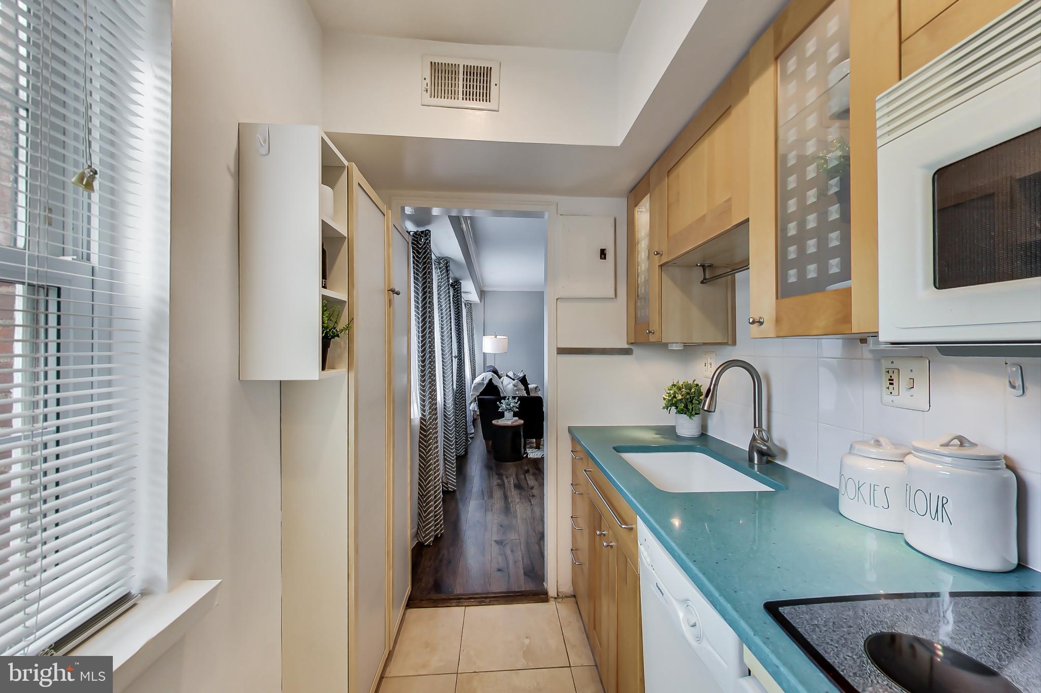 1303 N ODE STREET 215