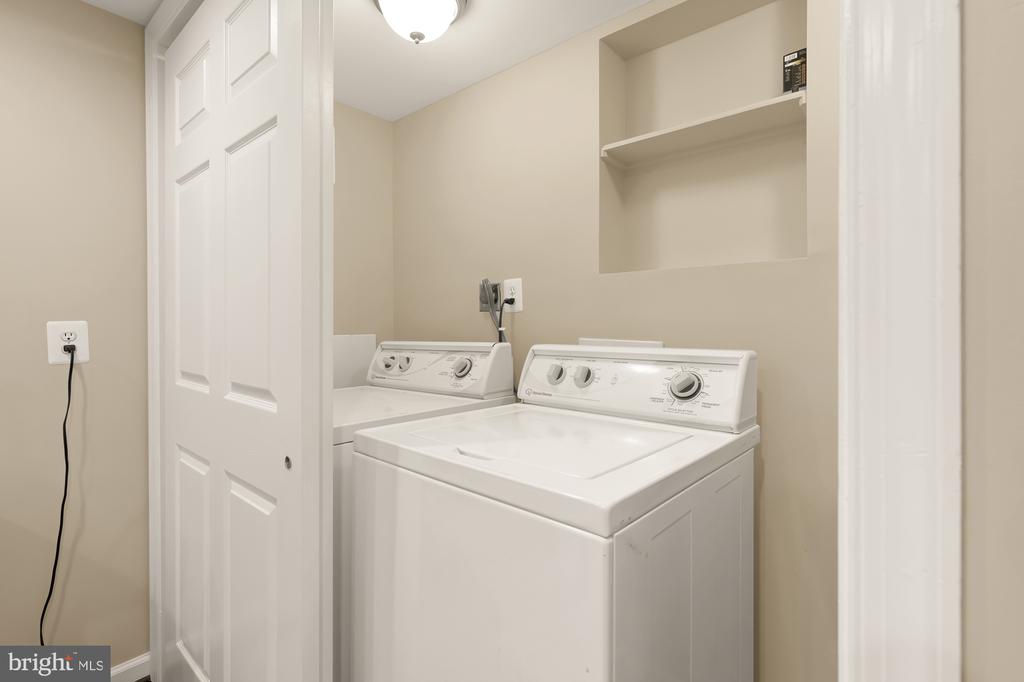 513 S Patrick St S