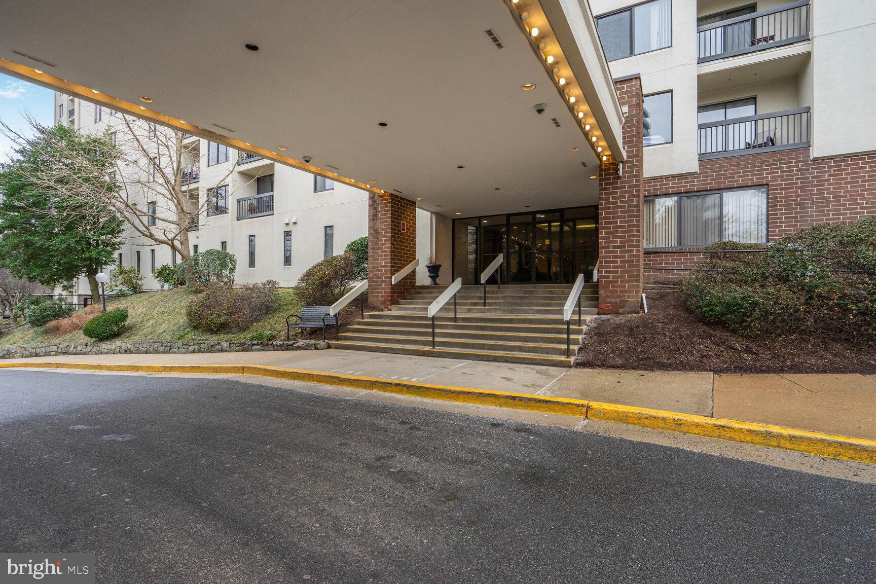 6300 Stevenson Ave #522