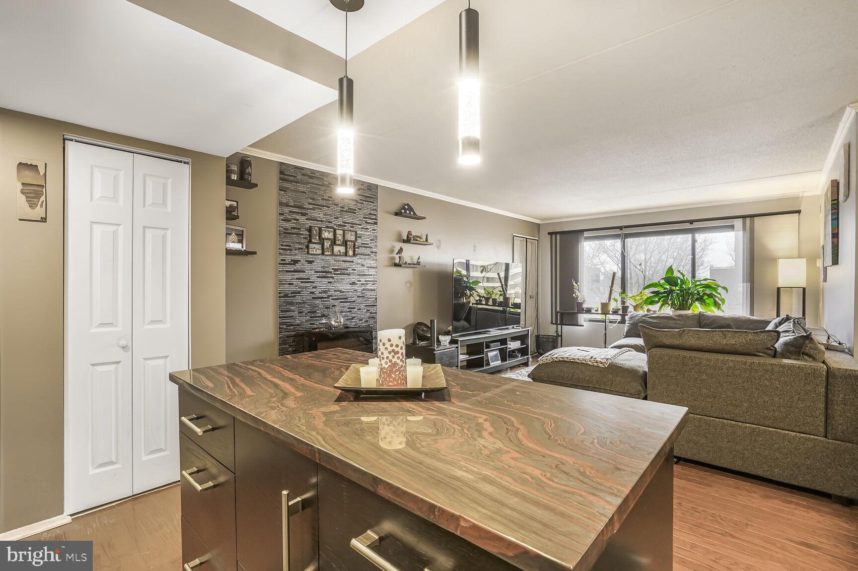 6300 Stevenson Ave #522