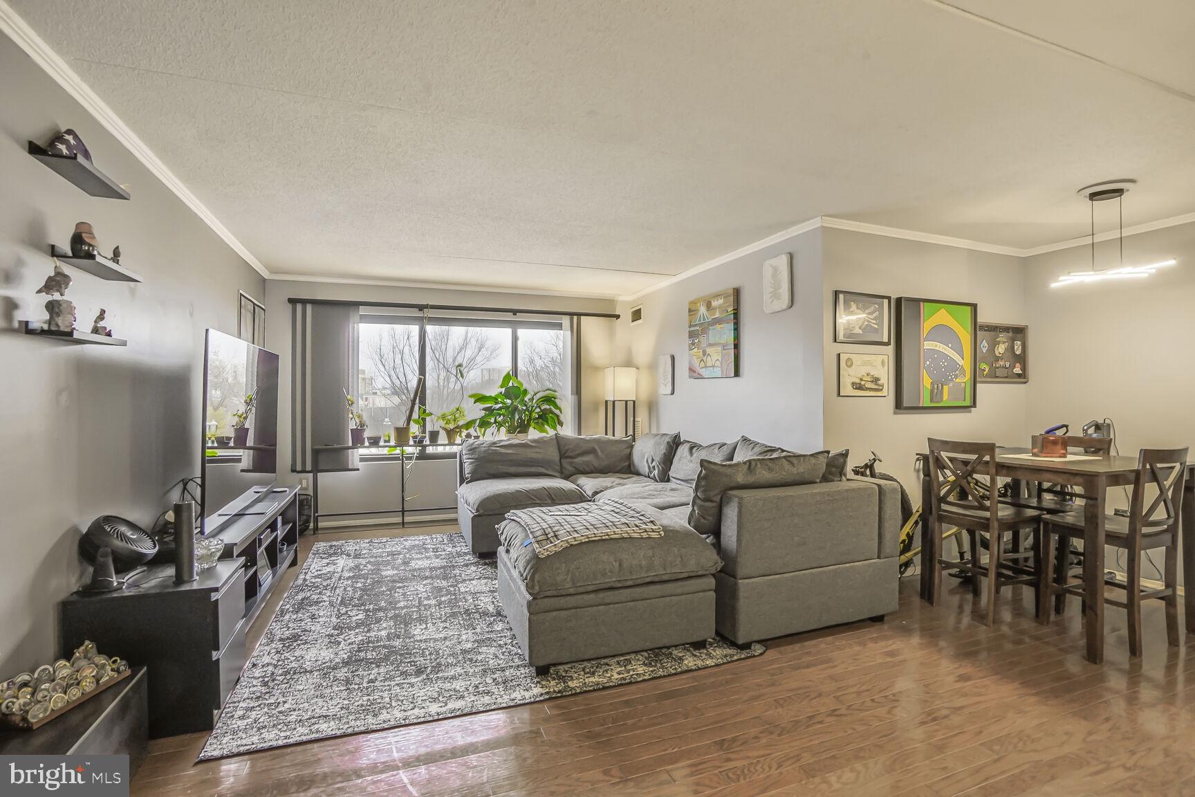 6300 Stevenson Ave #522