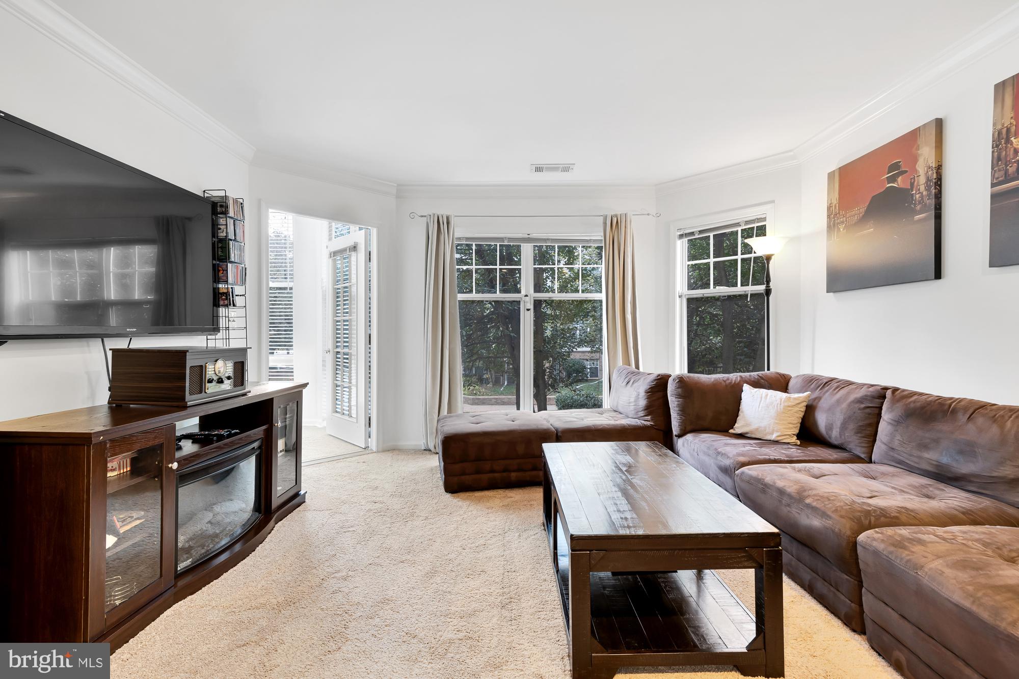 5565 Seminary ROAD Unit: 203