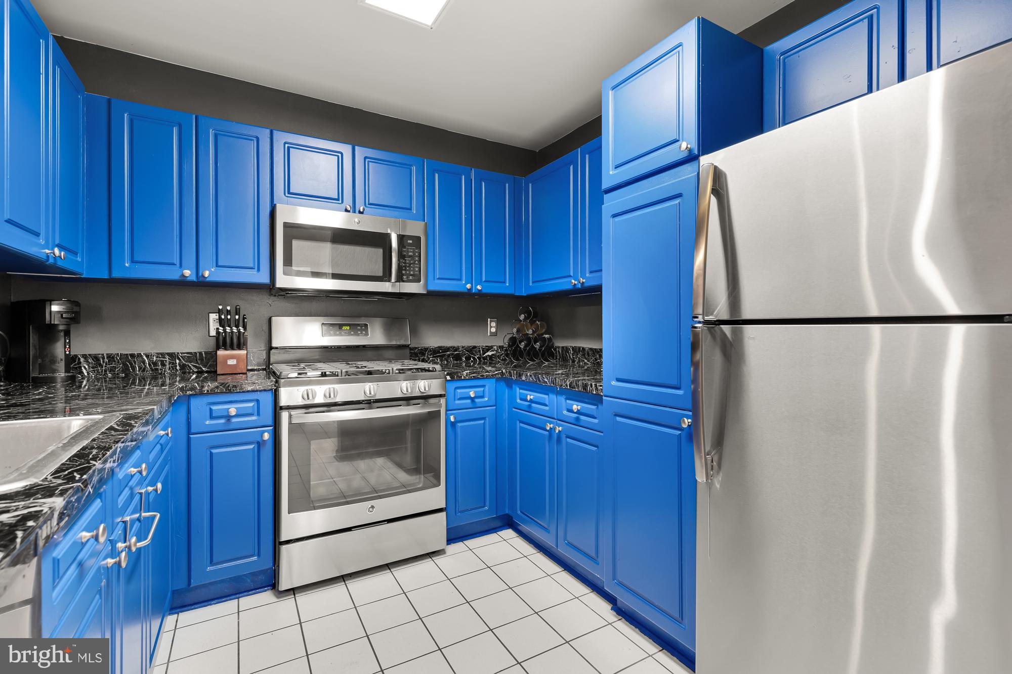 5565 Seminary ROAD Unit: 203