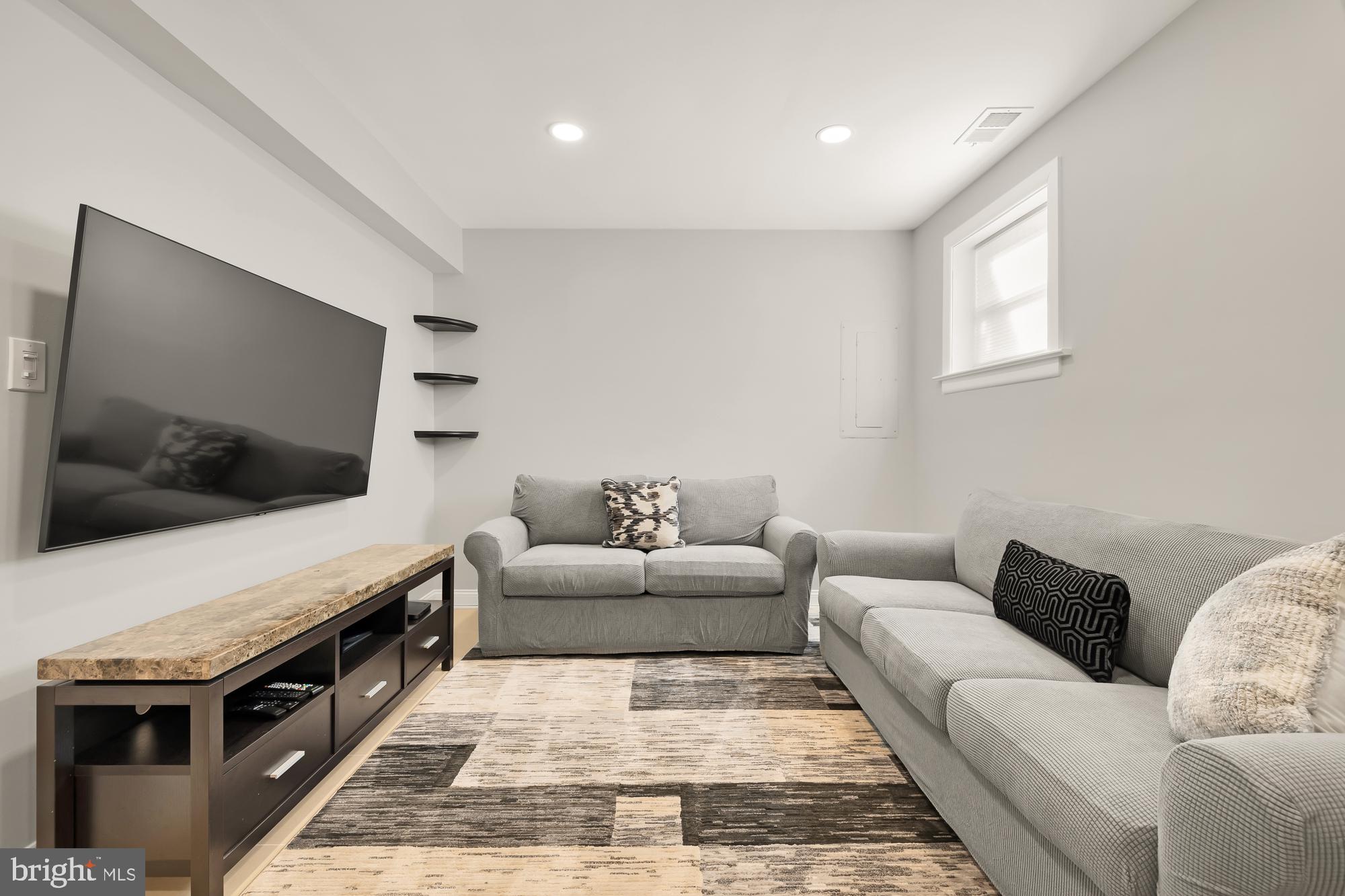 6545 Tartan Vista Dr