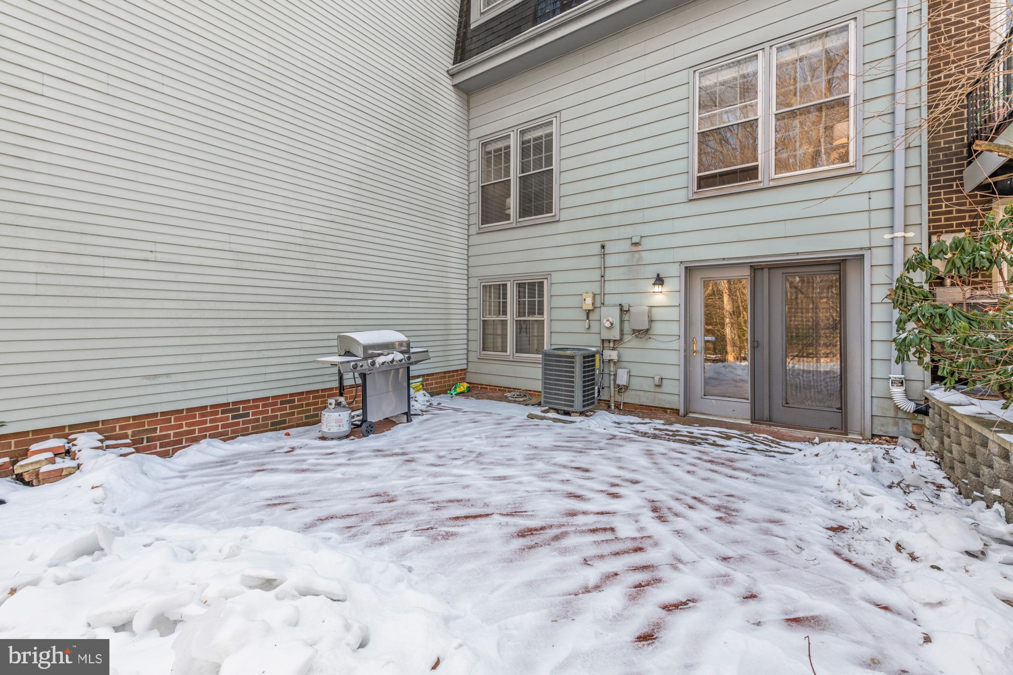 2223 Double Eagle Ct