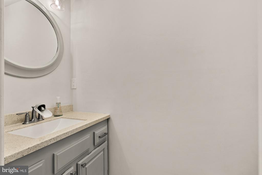12602 Victoria Station Ct