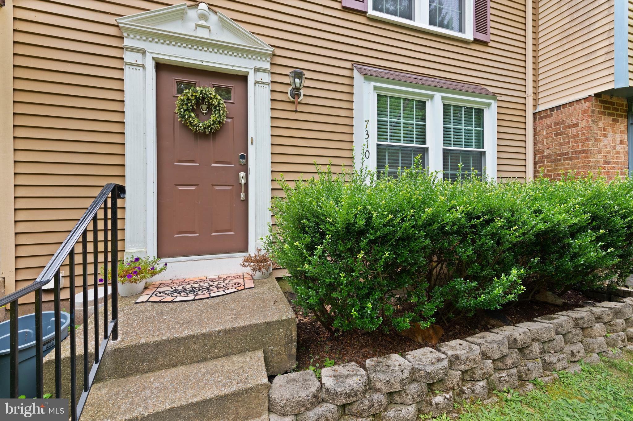 7310 GLENDOWER COURT
