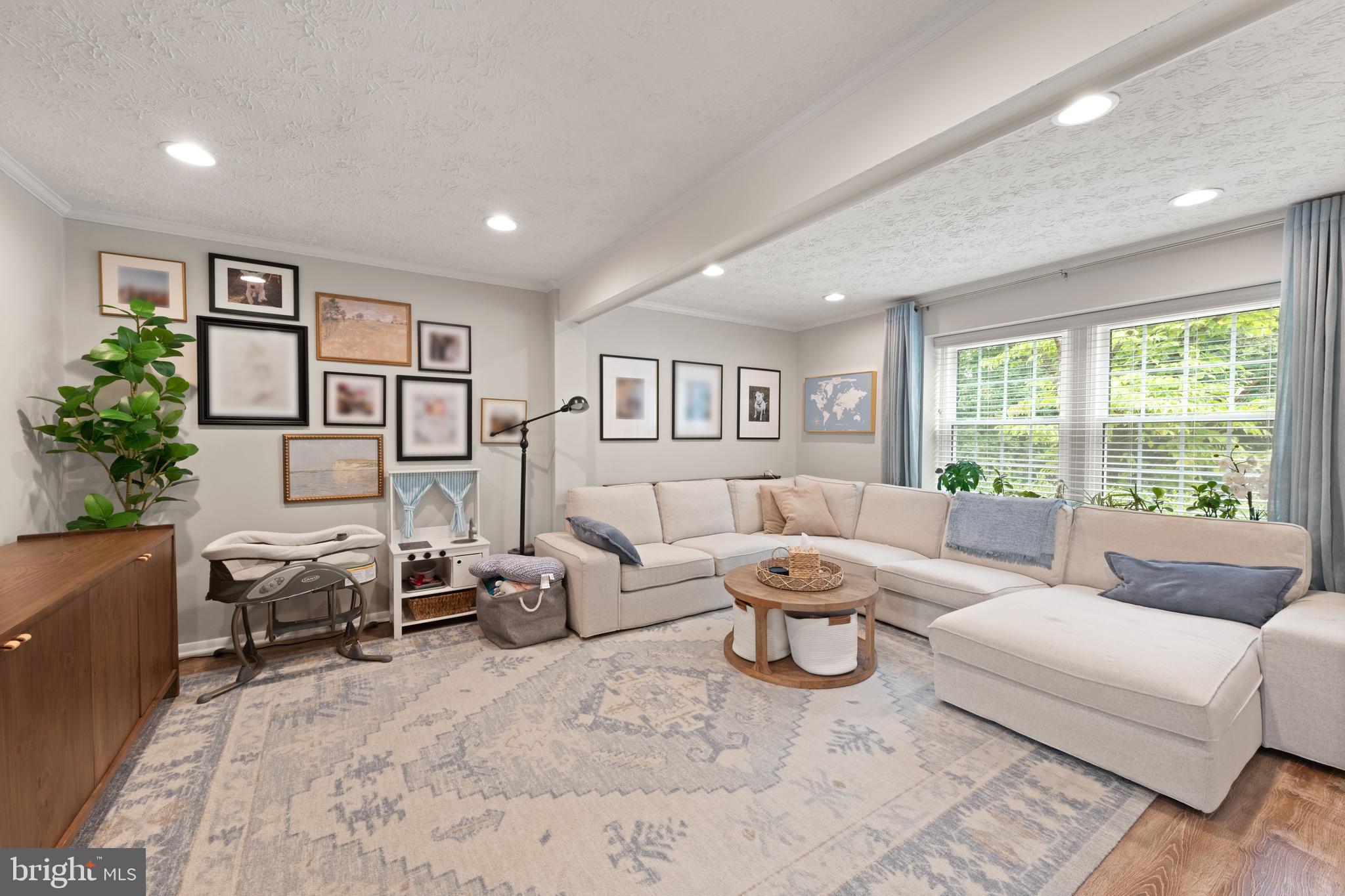 7310 GLENDOWER COURT