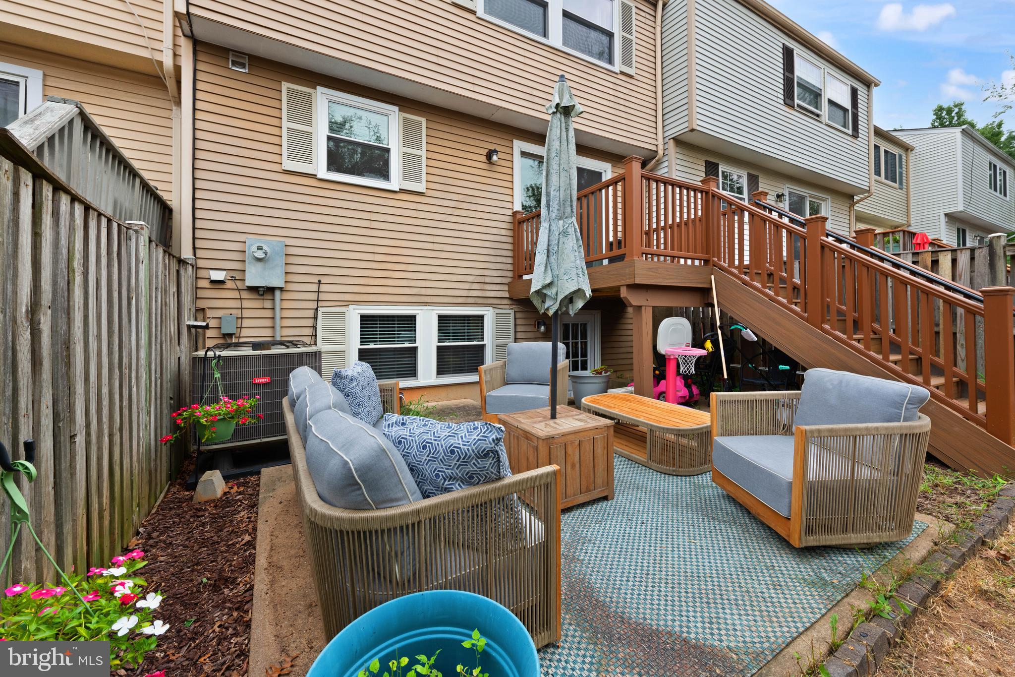 7310 GLENDOWER COURT