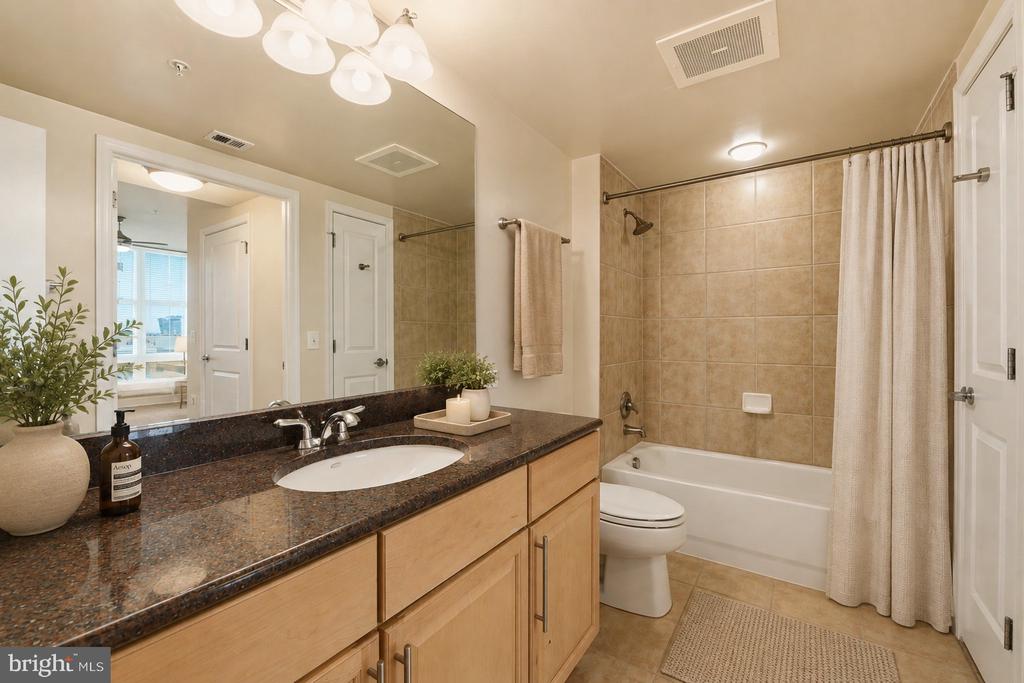 11760 SUNRISE VALLEY DRIVE Unit: 509