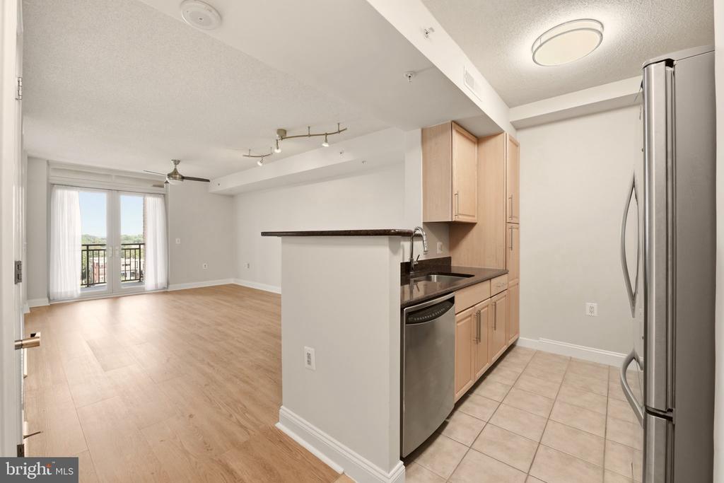 11760 SUNRISE VALLEY DRIVE Unit: 509