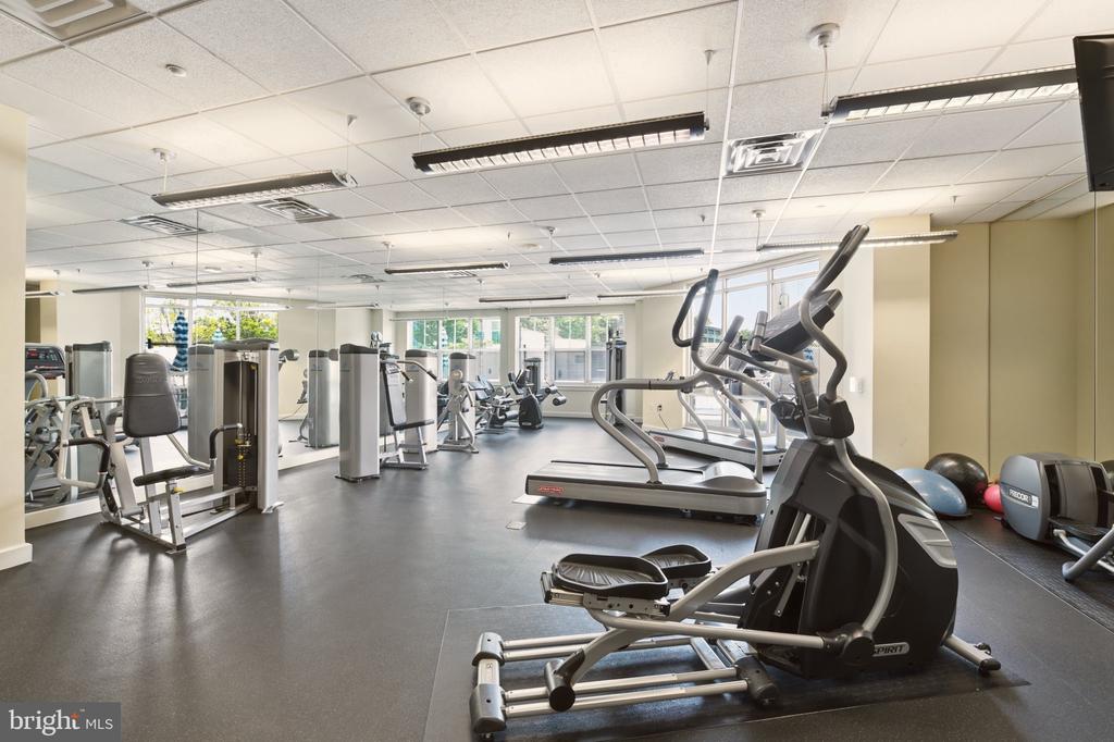 11760 SUNRISE VALLEY DRIVE Unit: 509