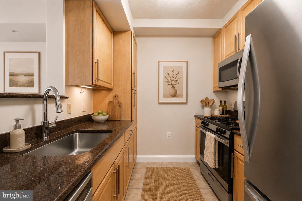 11760 SUNRISE VALLEY DRIVE Unit: 509