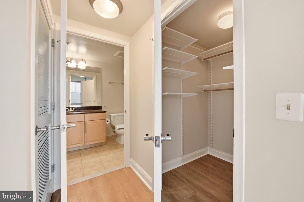 11760 SUNRISE VALLEY DRIVE Unit: 509
