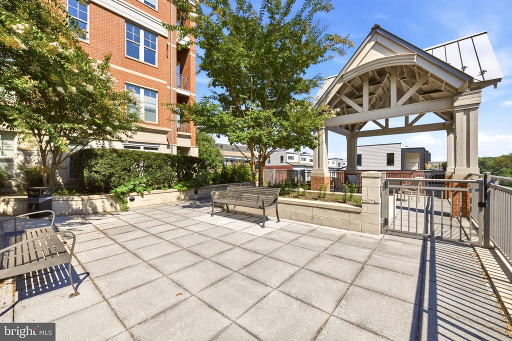 11760 SUNRISE VALLEY DRIVE Unit: 509