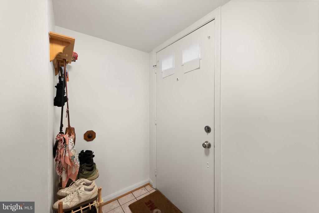 1025-A Margate Ct