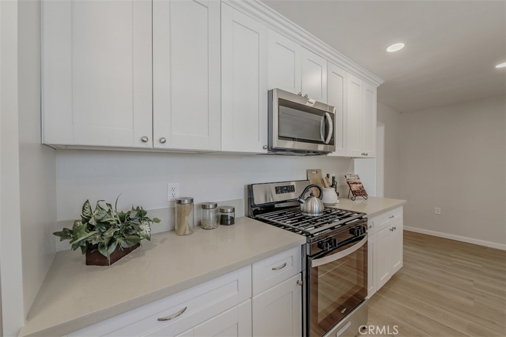 18210 Westlawn Street