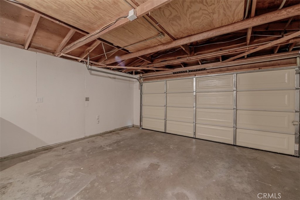 18210 Westlawn Street