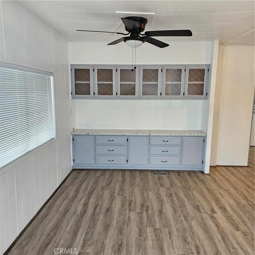 881 N Lake Street 343