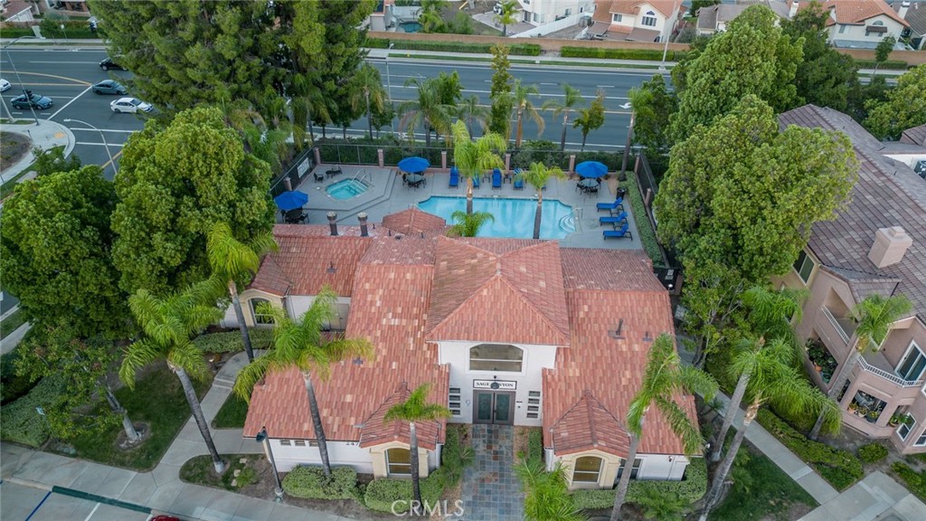 2450 San Gabriel Way 106